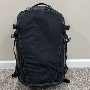 lululemon athletica Backpacks for Men on Sale up to 90% Off: Poshmark